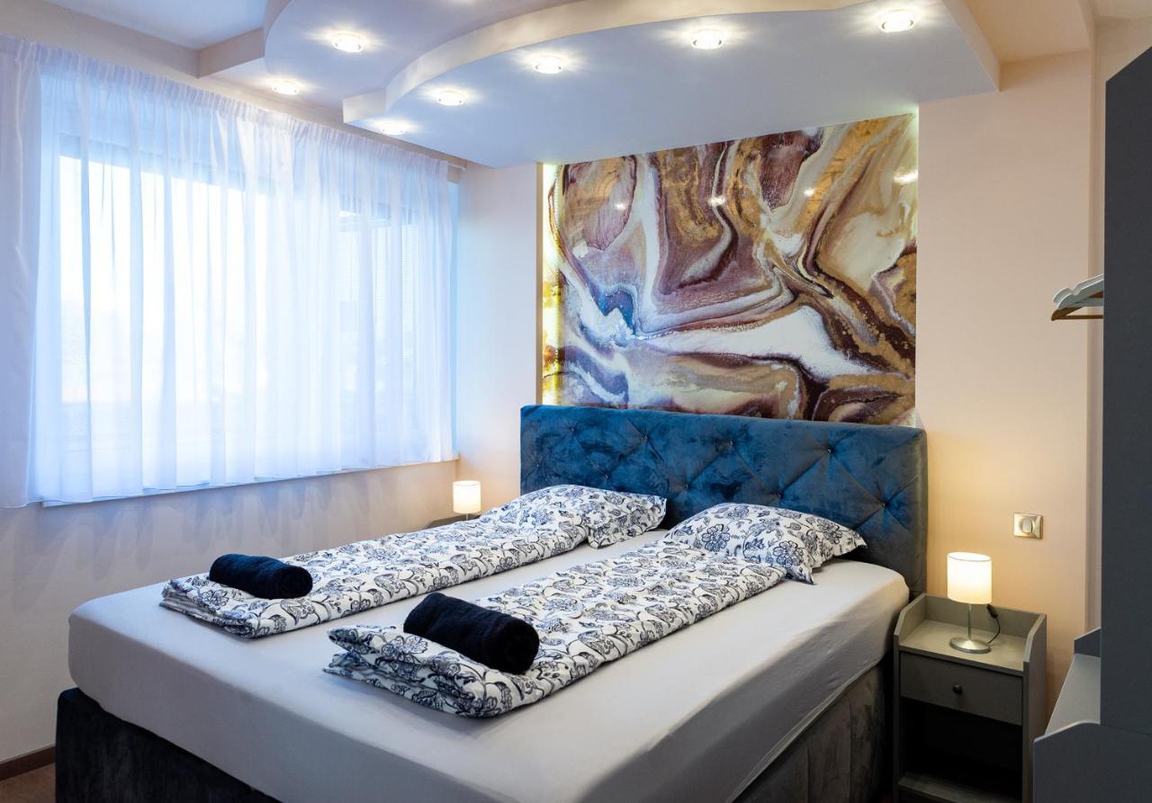 Dream Apartman 1 With Free Parking Gyor Exterior photo